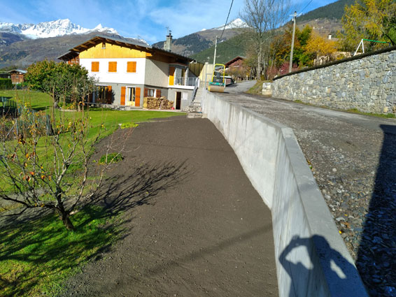 Mur en béton banché